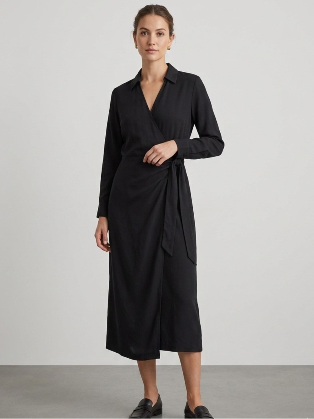 Indi&Cold San Sebastan Classic Black Wrap‎ Midi Dress Women’s Size Small